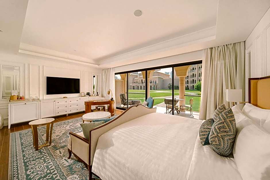 Photo 1 of 3 of Arabian 1 King Bed