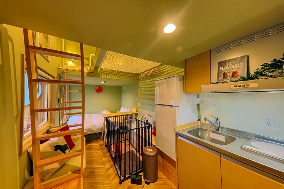 Photo 1 of 15 of Pet-Friendly