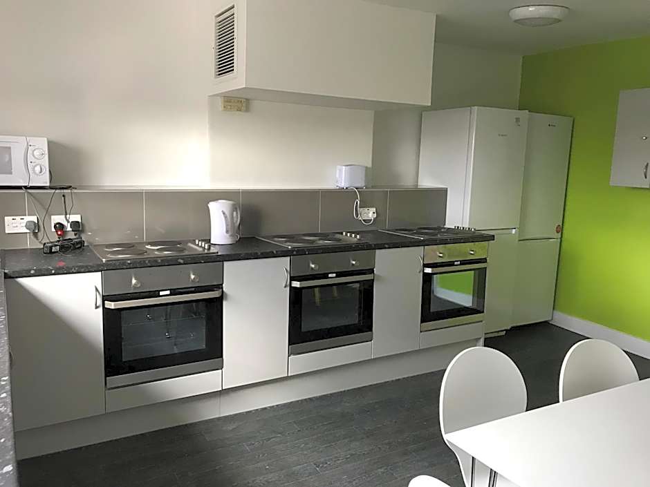 Leinster House (Bayswater)