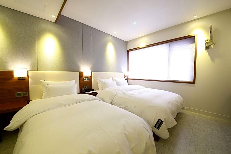 Brooks Hotel Tongyeong
