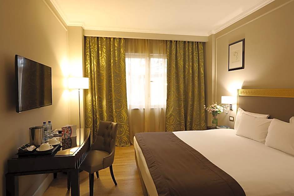 Grand Hotel Yerevan - Small Luxury Hotels of the World