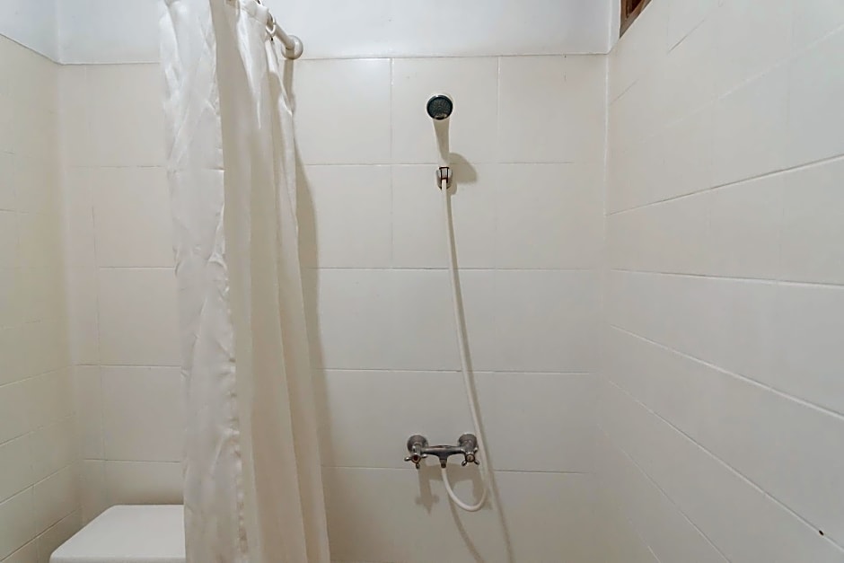 RedDoorz Plus @ Sukamulya Pasteur 2