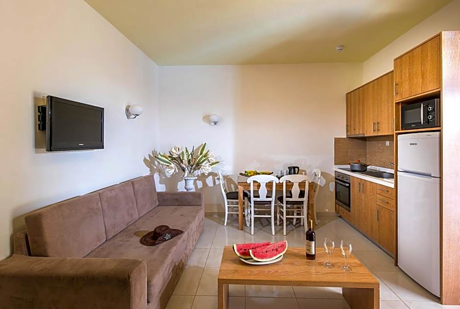 Bella Elena by Estia