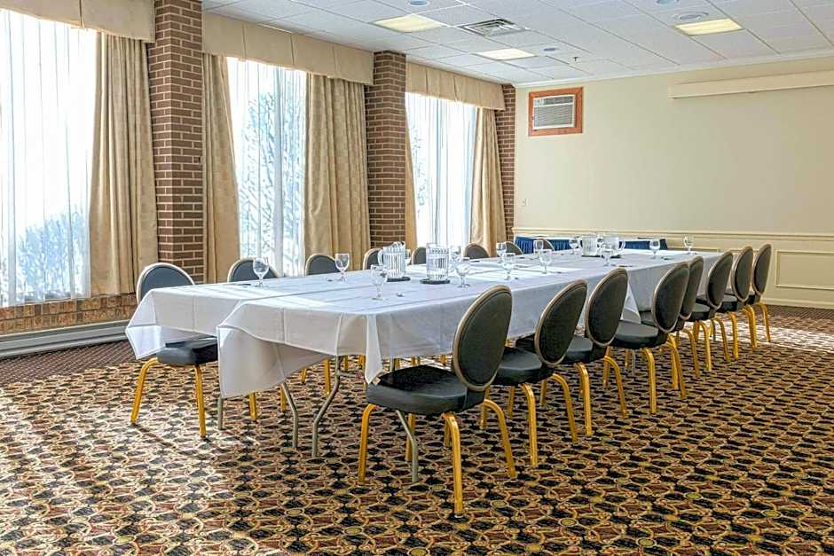 Park Inn By Radisson, Sharon, PA