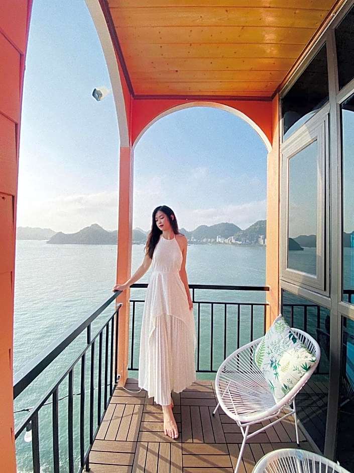 LePont Cat Ba Bungalow