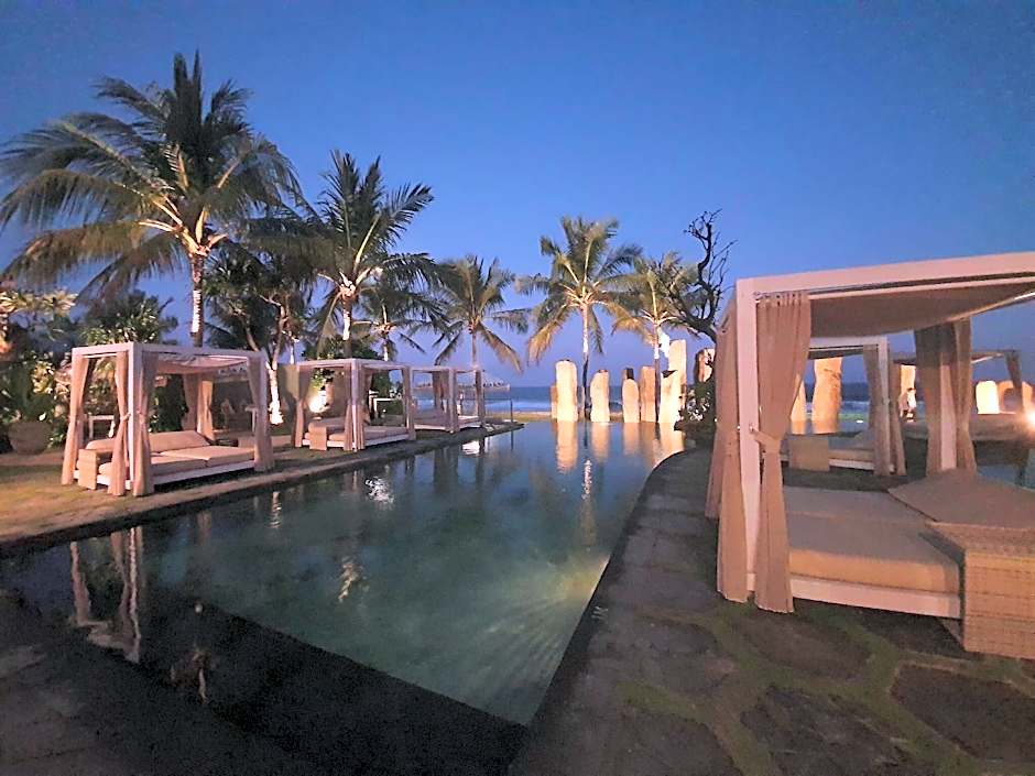 The Royal Purnama (Adults Only)