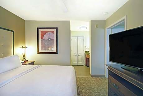 2 Queen Beds 1 Bedroom Suite Nonsmoking