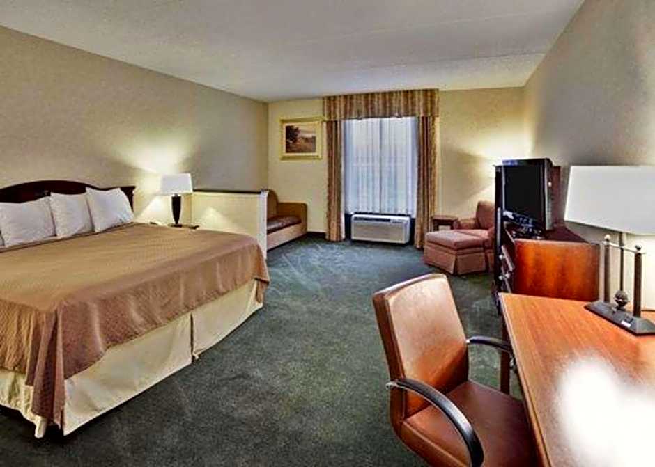 Quality Inn & Suites Somerset Downtown