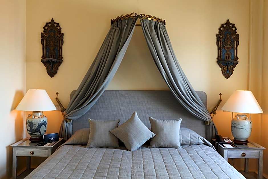 Photo 1 of 6 of Royal 1 Bedroom Suite