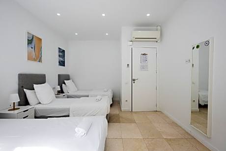 Quadruple Room with Shared Bathroom