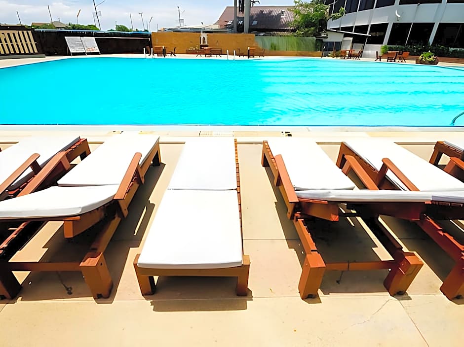 Ayutthaya Grand Hotel