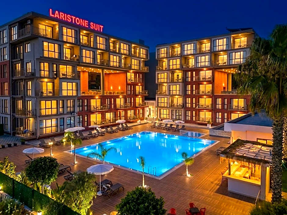 Laristone Suite Spa Hotel