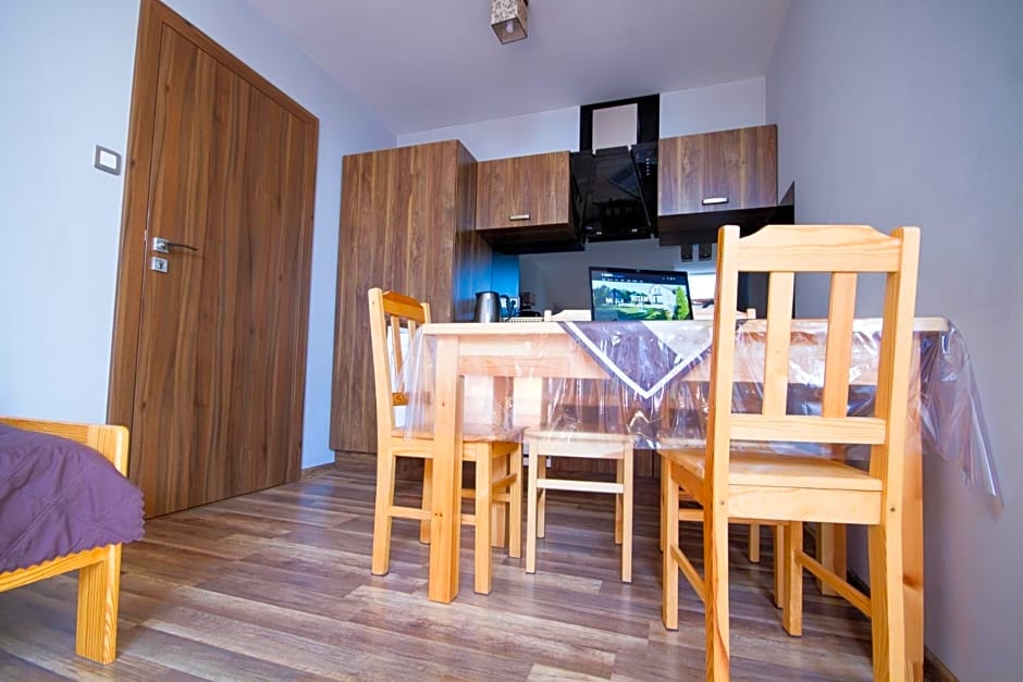 Pokoje goscinne "U Adaska"