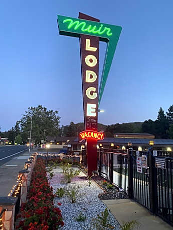 Muir Lodge Motel Martinez