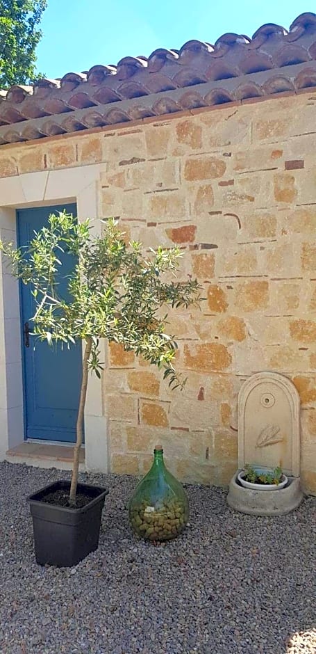 Lou Pitchoun Cabanon