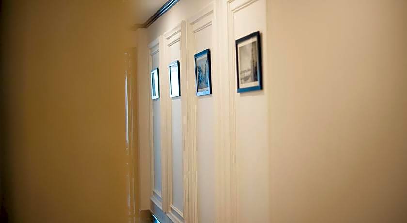 Le Foyer Hotel Hanoi