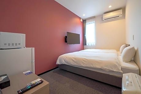 Hollywood Twin Room