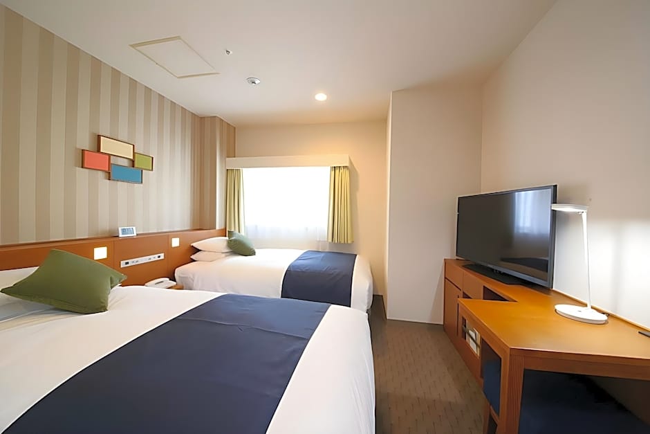 Shinjuku Washington Hotel - Main Building