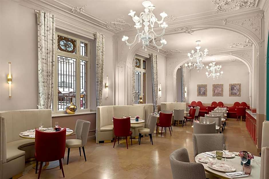Anglo American Hotel Florence, Curio Collection by Hilton