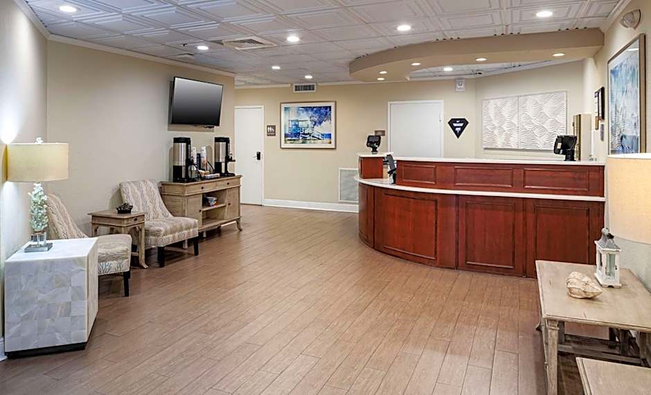 Best Western New Smyrna Beach Hotel & Suites