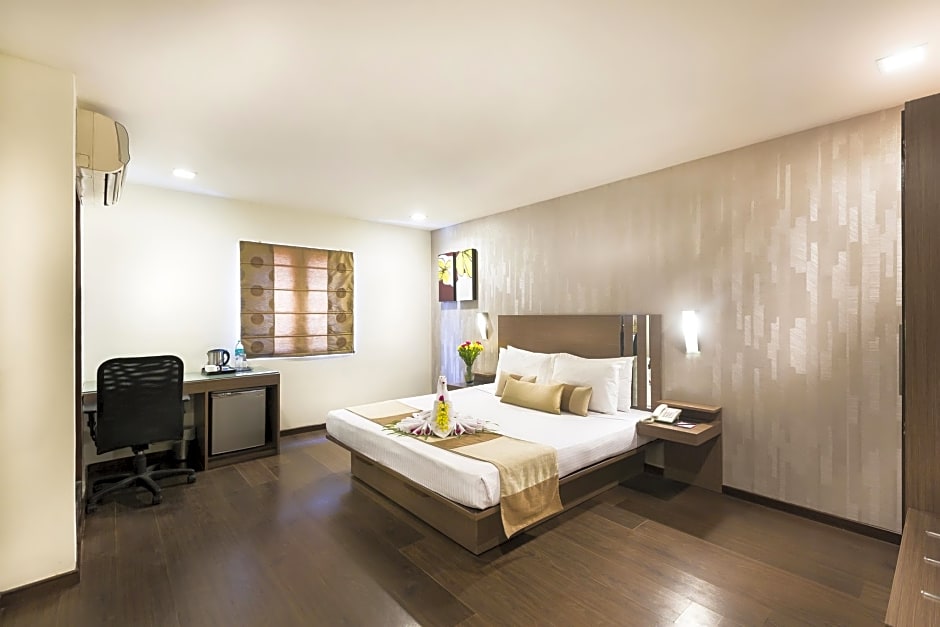 The Lotus Apartment Hotels - Venkatraman street