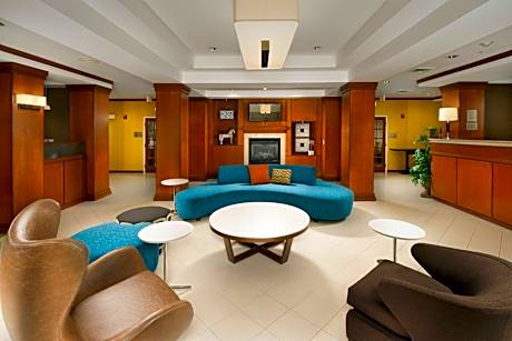 Fairfield Inn & Suites by Marriott Marshall