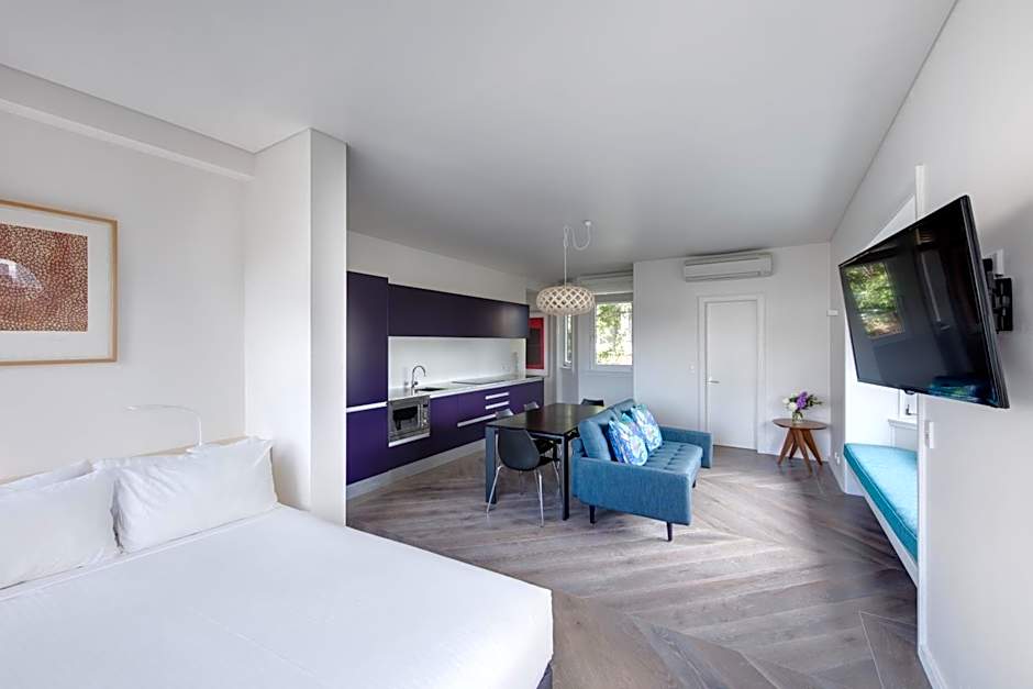 Regents Court Sydney