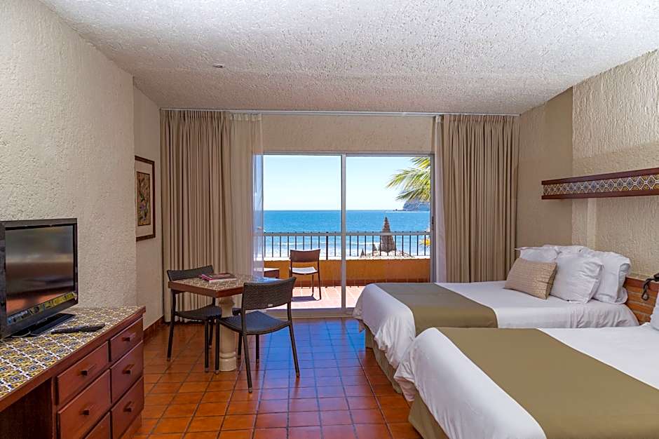 Photo 1 of 1 of Standard, Sea View