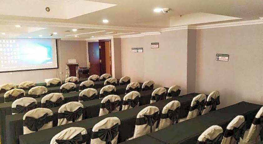 Greentree Inn Chengdu North Railway Station Beichengtianjie Business Hotel – Chengdu, IL