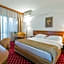 Hotel M