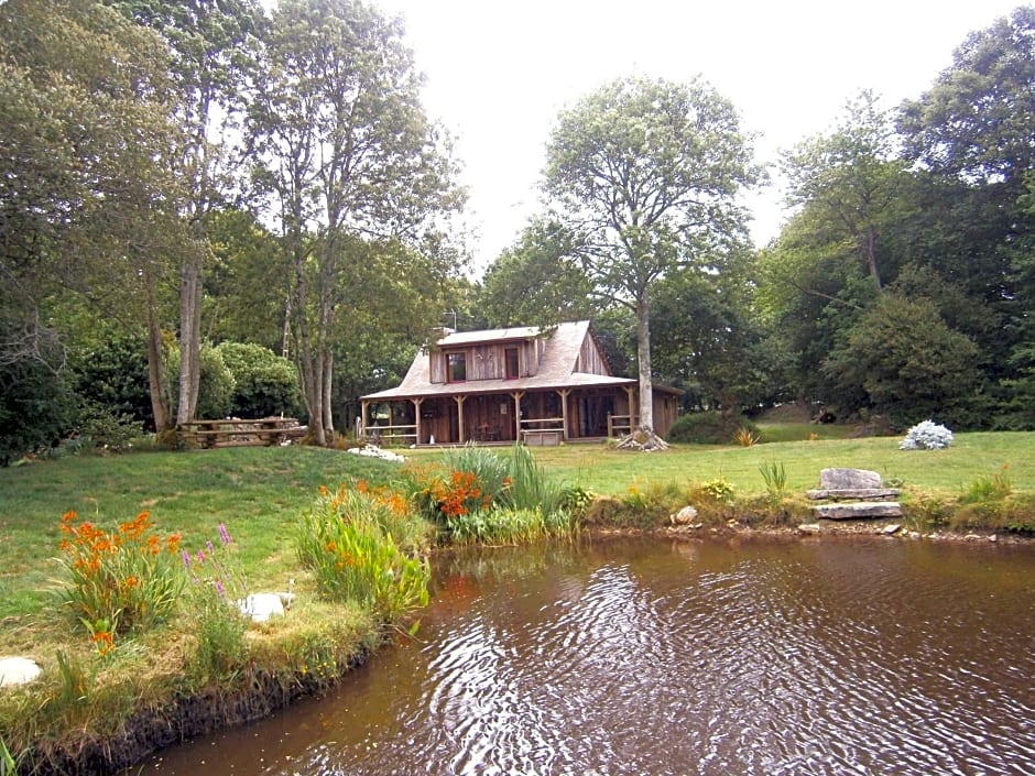 Chambre d'hôte atypique "trappeur" West little ranch