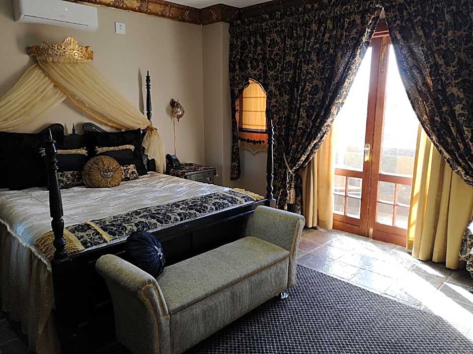 Excalibur Boutique Hotel