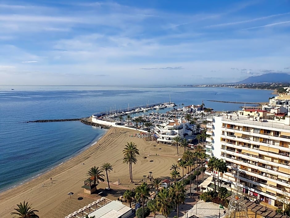 Apartamentos Mediterraneo