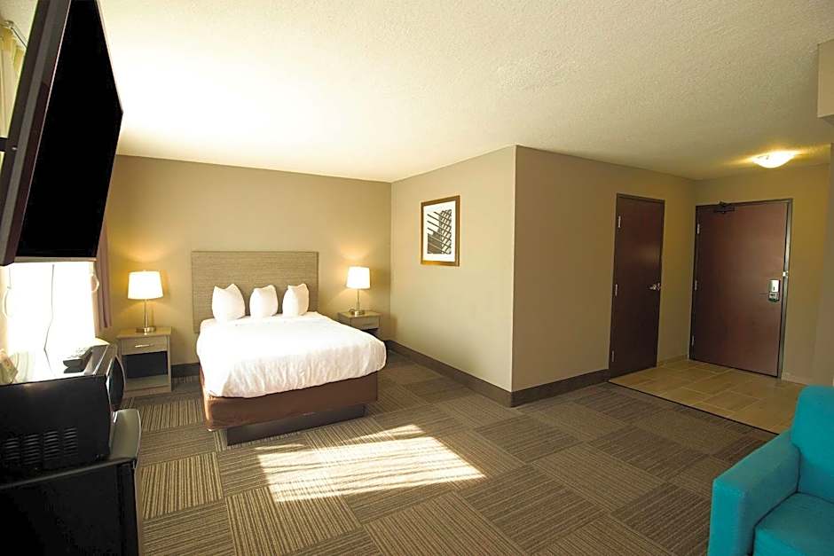 Quality Inn & Suites Hammond Near I-8090