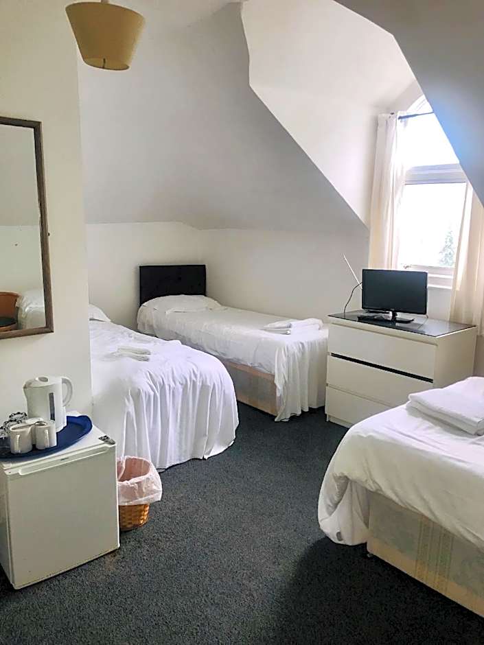 Amhurst Hotel