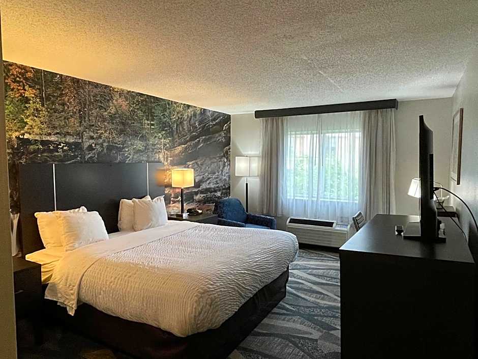 Clarion Inn Fairborn -  Dayton near Wright Patterson