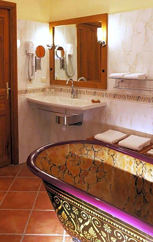 Domaine Saint-Roch Hotel Spa