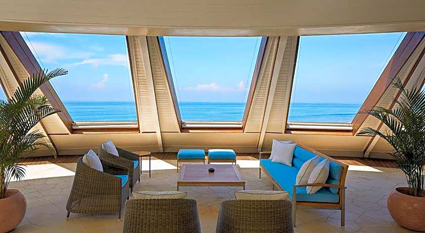 Double-Six Luxury Hotel Seminyak