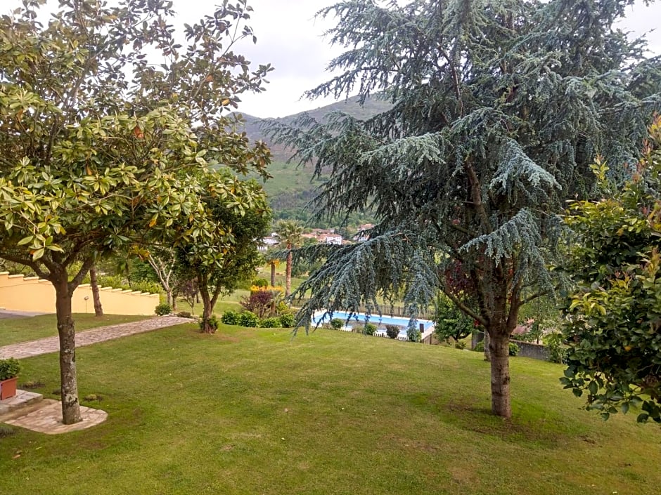 Hotel Rural El Otero