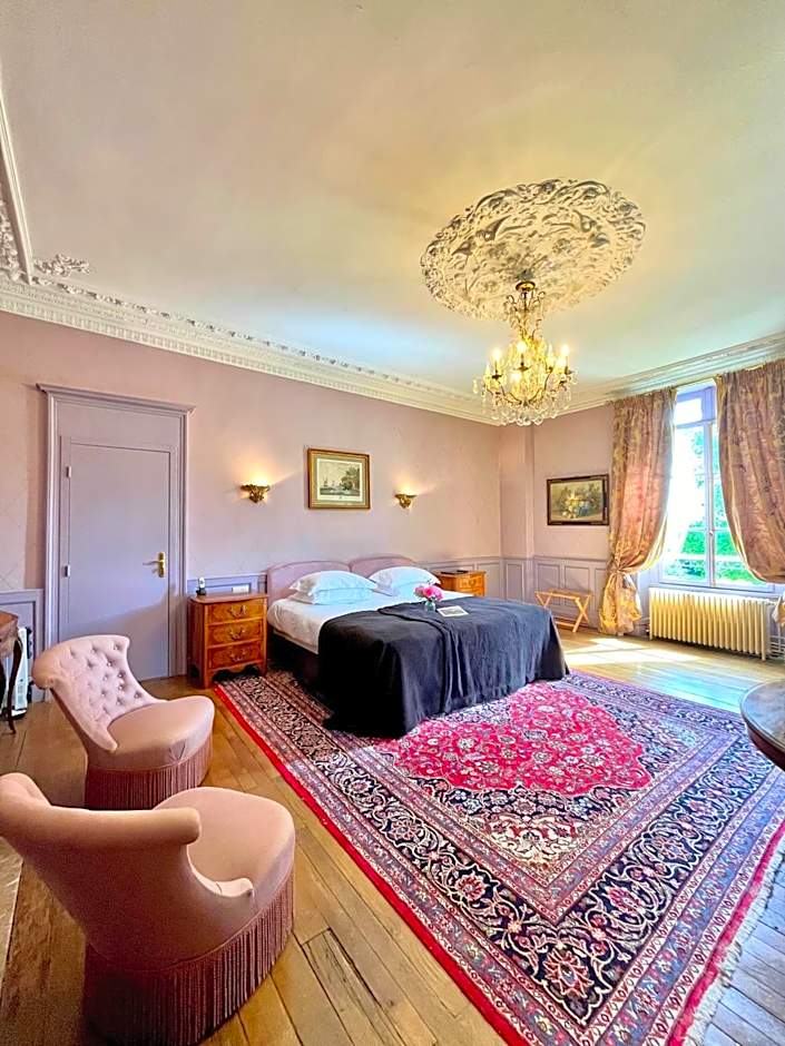Chateau D'Apigne Rennes