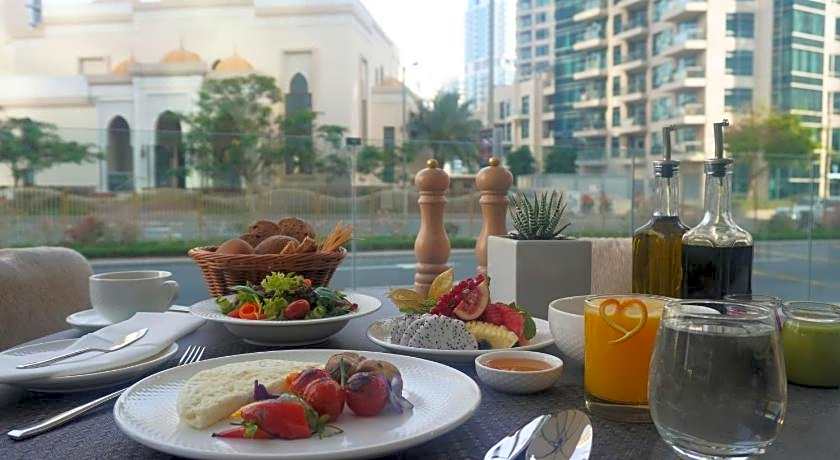 Barcelo Residences Dubai Marina