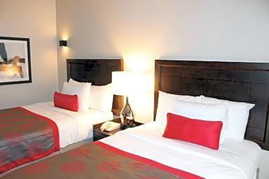 Ramada by Wyndham Bronx Terminal