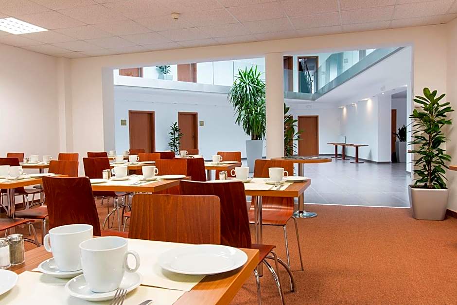 Sporthotel Hostivice