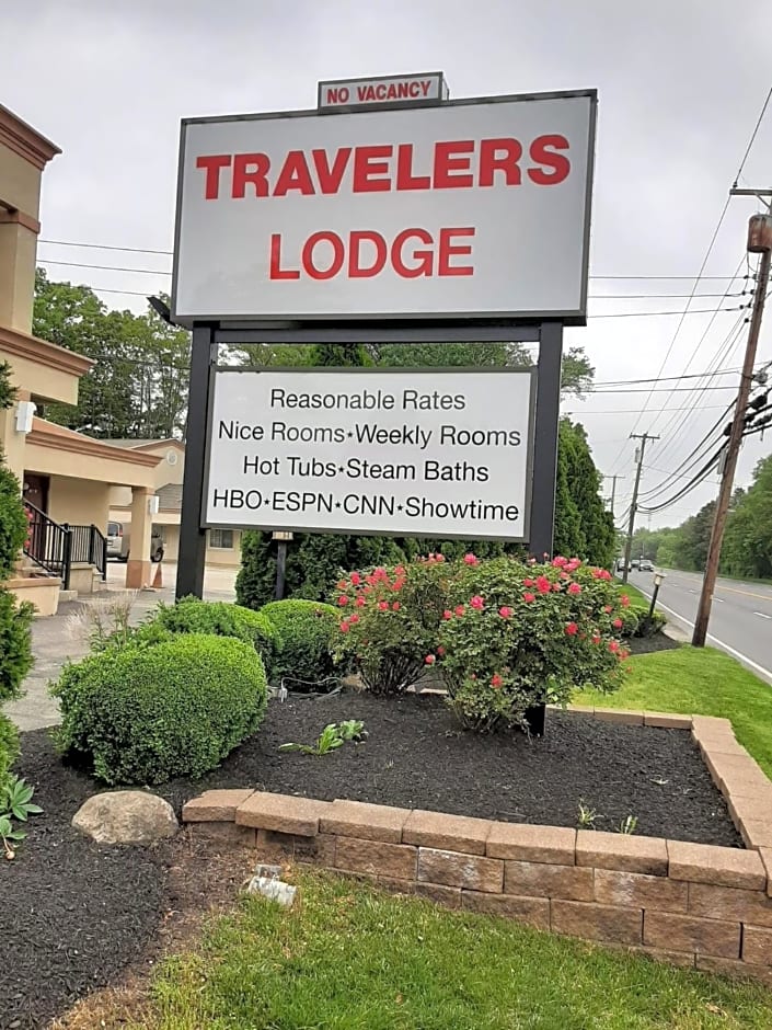 Travelers Lodge