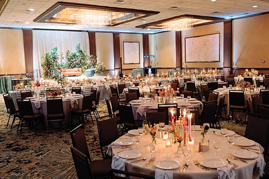 Crowne Plaza Knoxville Downtown University By IHG