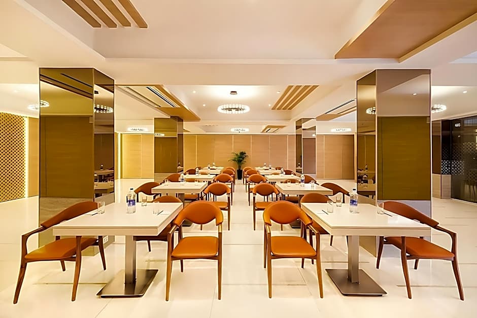 Red Fox by Lemon Tree Hotels, Vijayawada 