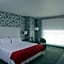 Holiday Inn Express & Suites Queretaro By IHG