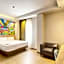 MaxOneHotels.com @ Kota Harapan Indah Bekasi