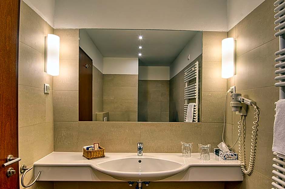 Tisza Balneum Hotel