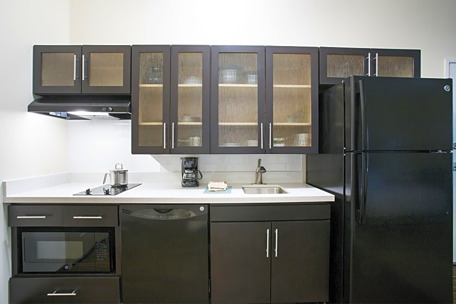 Candlewood Suites Longmont, an IHG Hotel